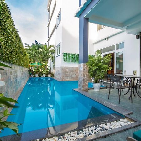Prince Hotel Hoi An Bagian luar foto