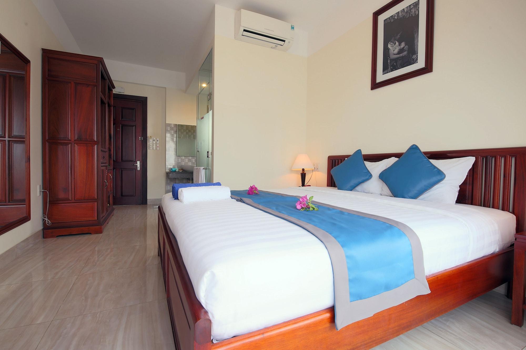 Prince Hotel Hoi An Bagian luar foto